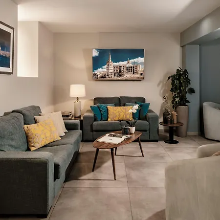 The Howard Hotel 3*