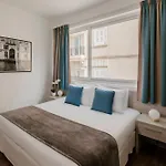 The Howard 3*